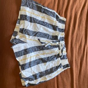 cute stripped shorts